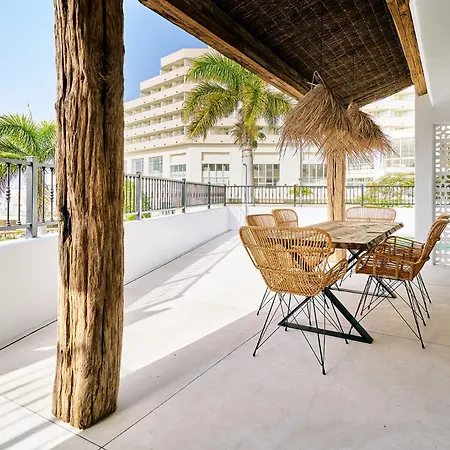 Вилла Flores 46 *