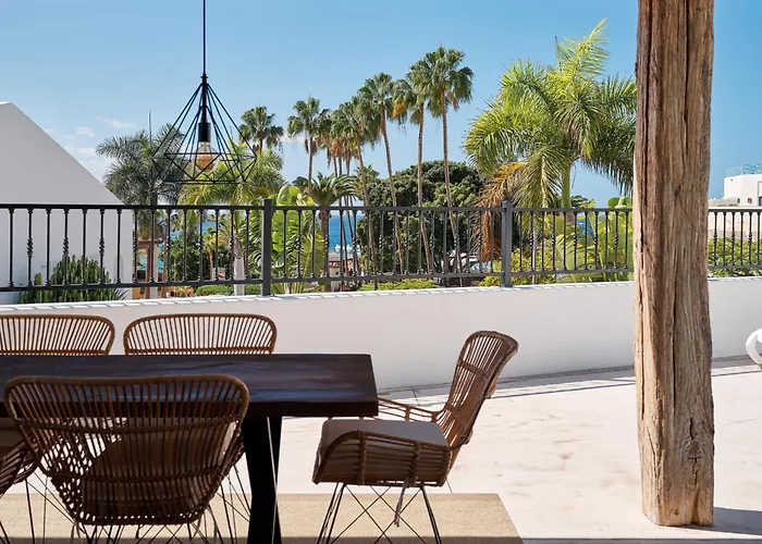 Flores 46 فيلة Playa Feñabe